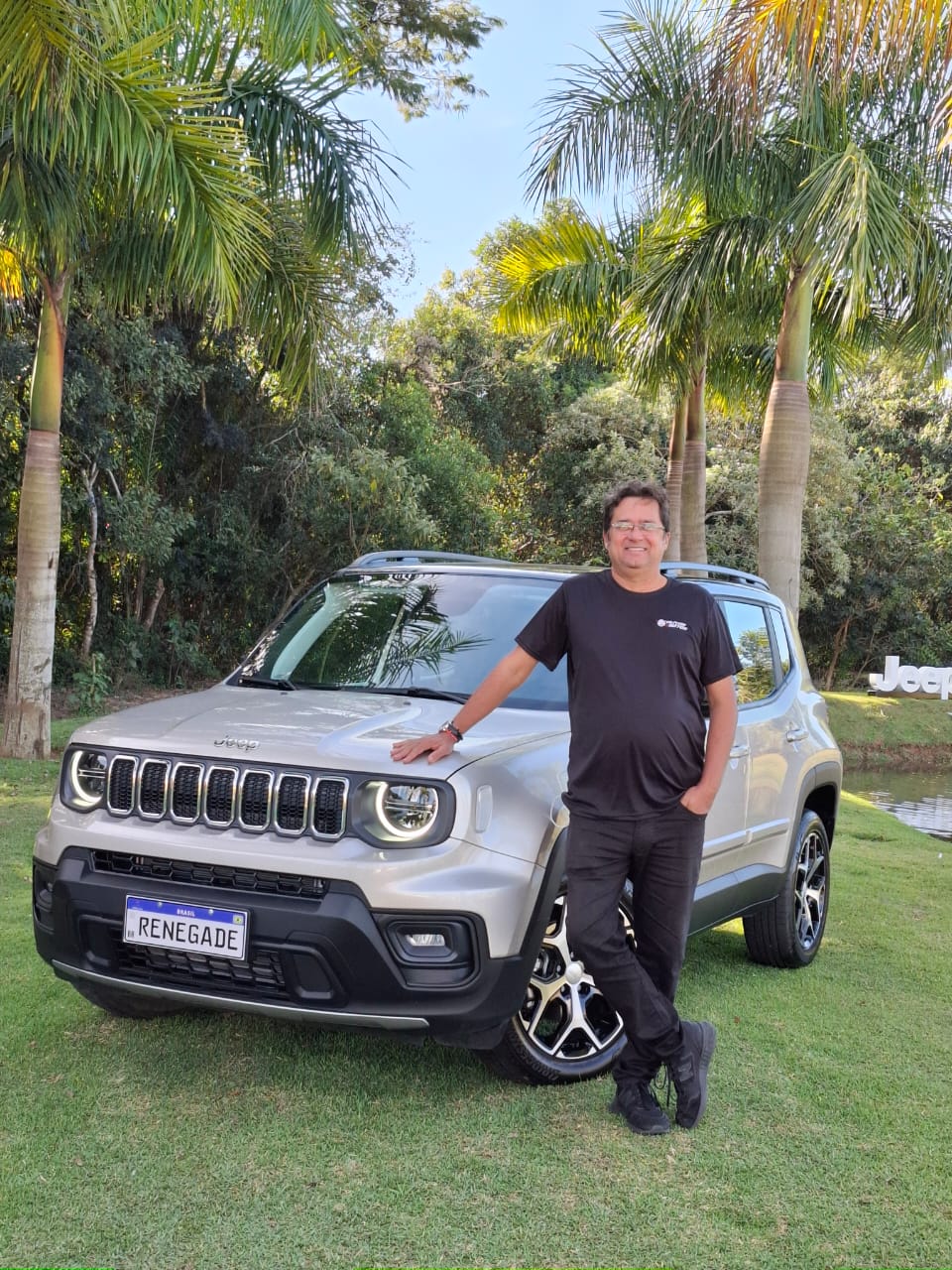 Jeep Renegade está no episódio 7 do Minuto Autos e Motos