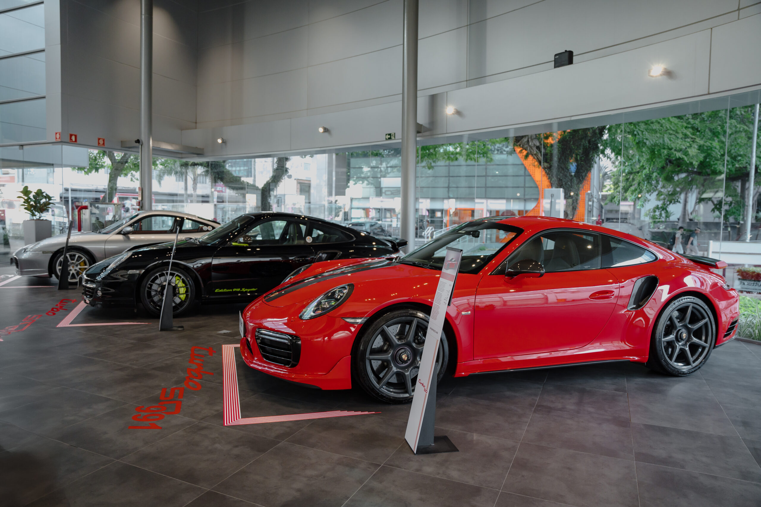 Exposição 50 Anos do 911 Turbo na Stuttgart Porsche