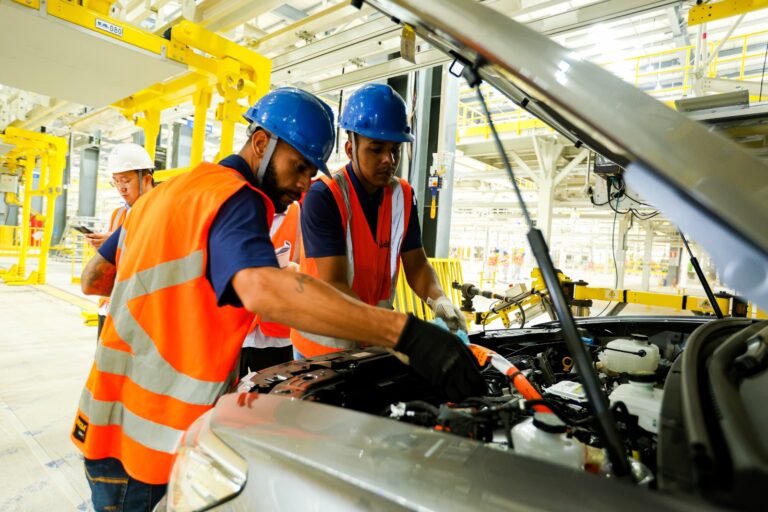 BYD contrata mais 365 funcionários para a fábrica de Camaçari